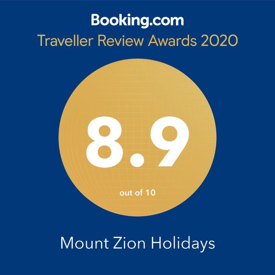 Mount Zion Holidays 호텔 Kuttālam 외부 사진